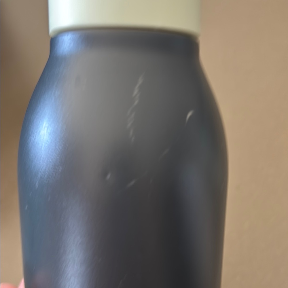 Black and Mint Water Bottle - Picture 3 of 5